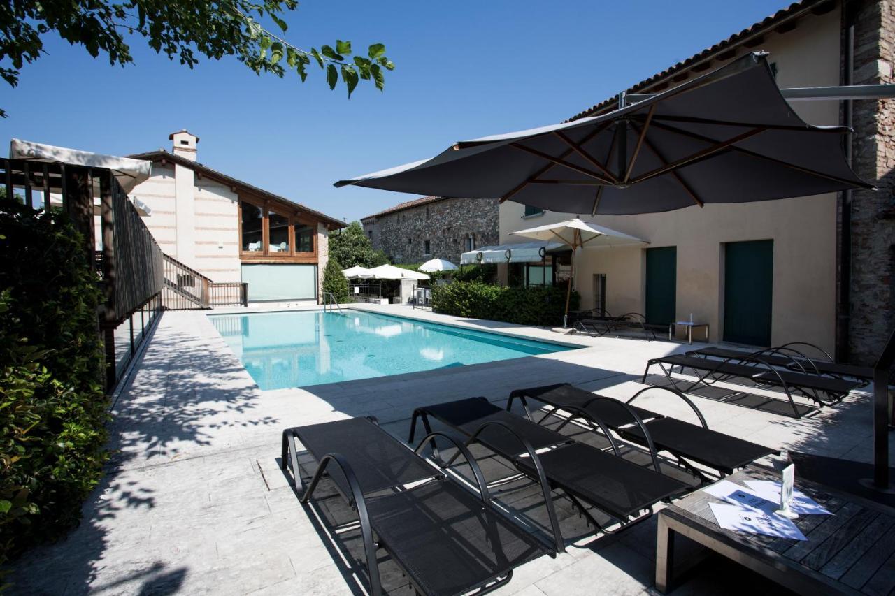 Santellone Resort Brescia Exterior photo